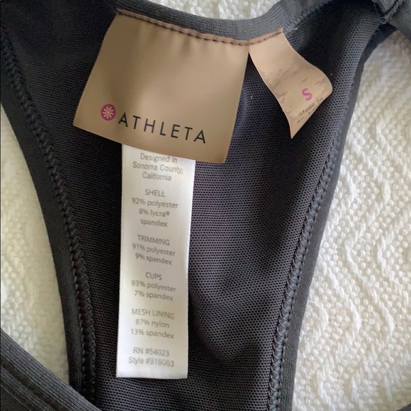 Athleta Turbo Charge workout tank - Picture 2 of 6